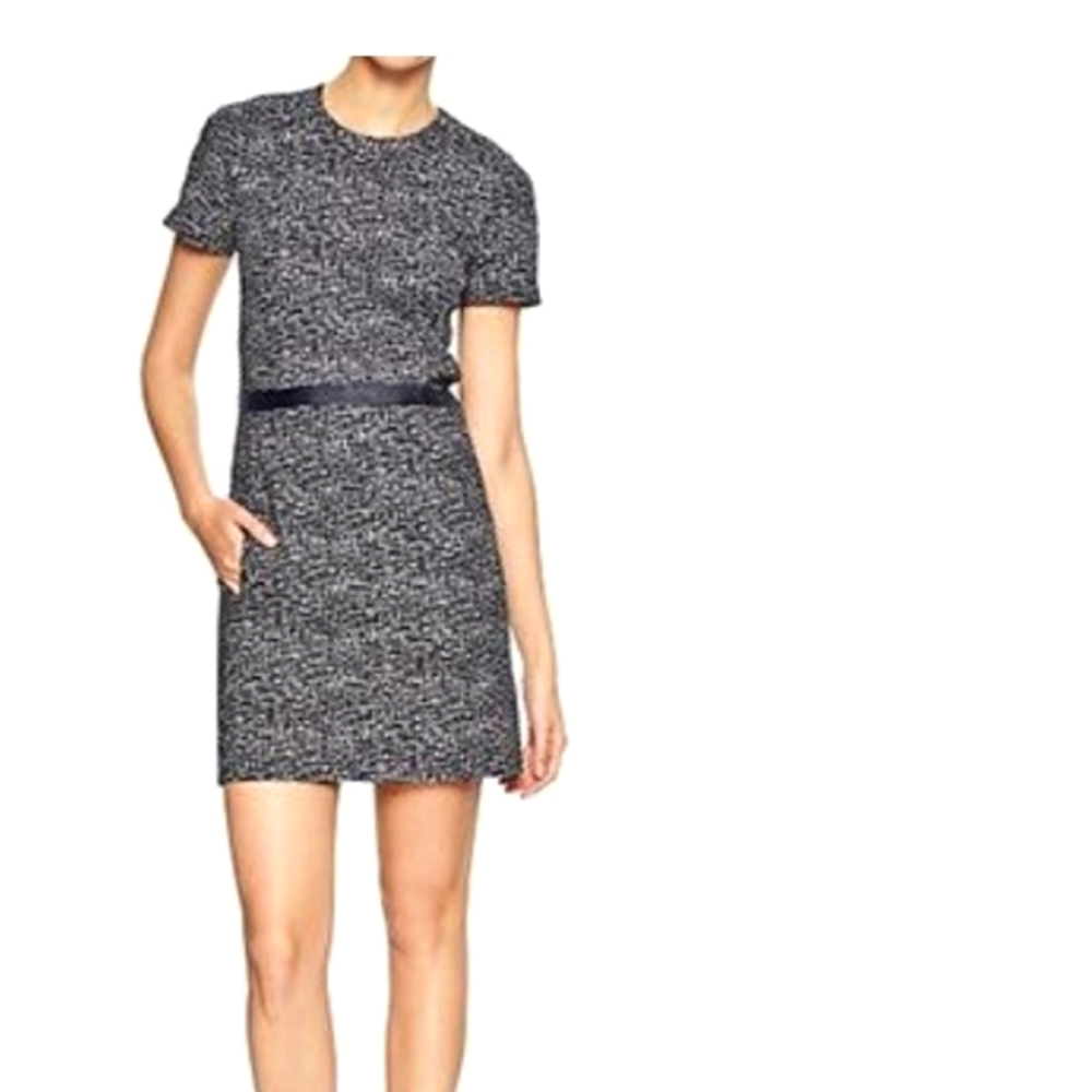 NWOT Gap front pockets navy dress